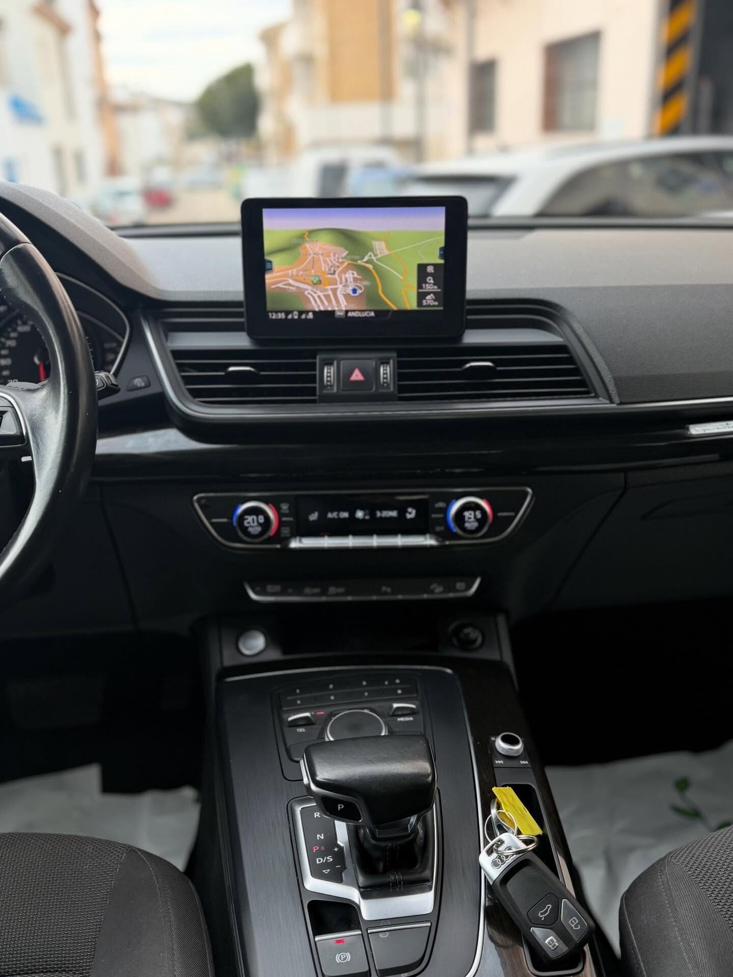 AUDI Q5 2.0 TDI ADVANCE QUATTRO