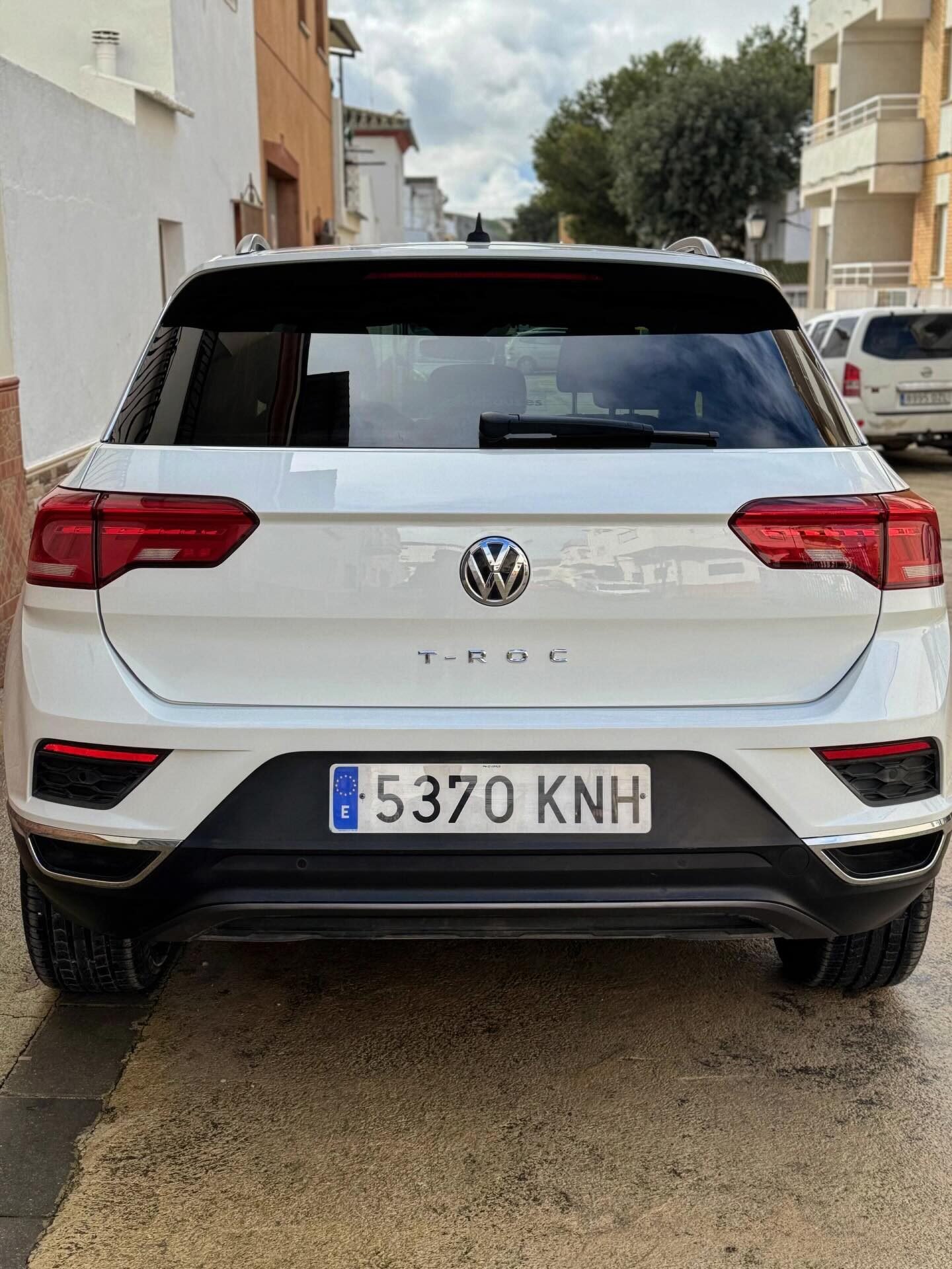 VOLKSWAGEN T-ROC 1.6 TDI ADVANCE