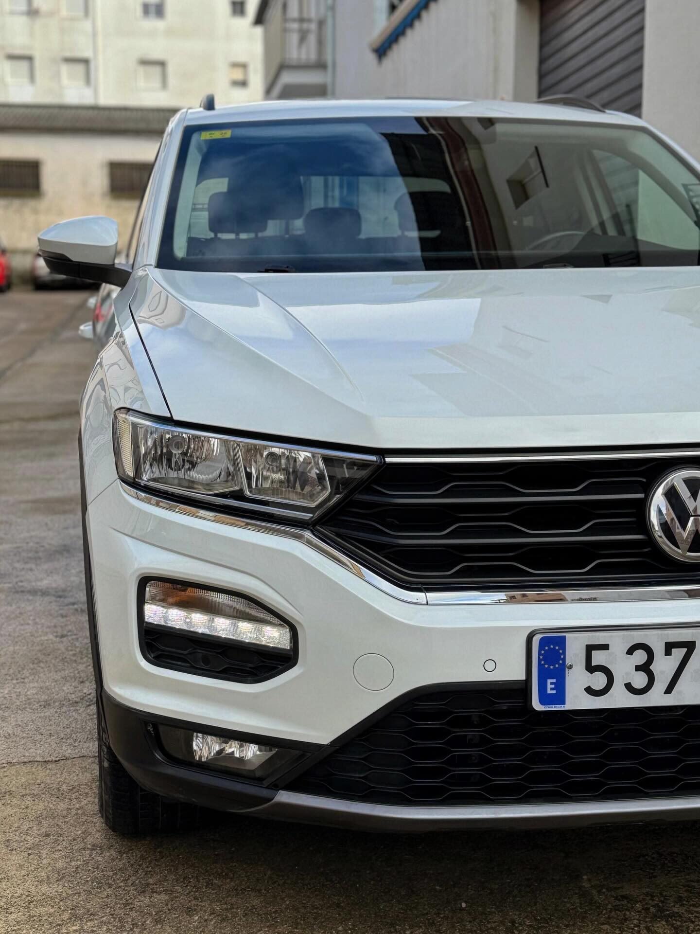 VOLKSWAGEN T-ROC 1.6 TDI ADVANCE