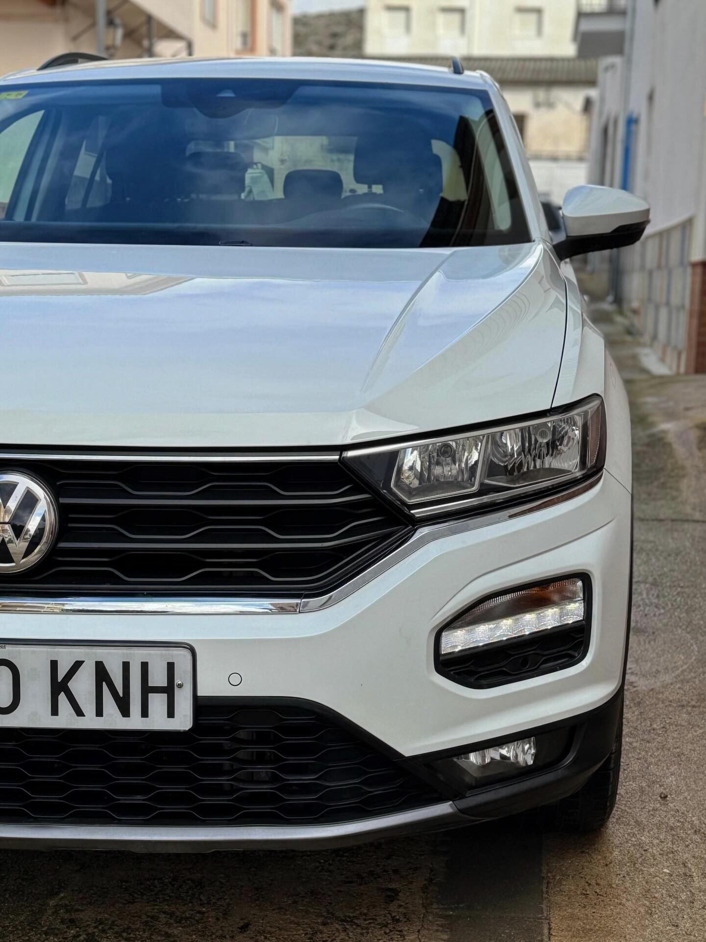 VOLKSWAGEN T-ROC 1.6 TDI ADVANCE